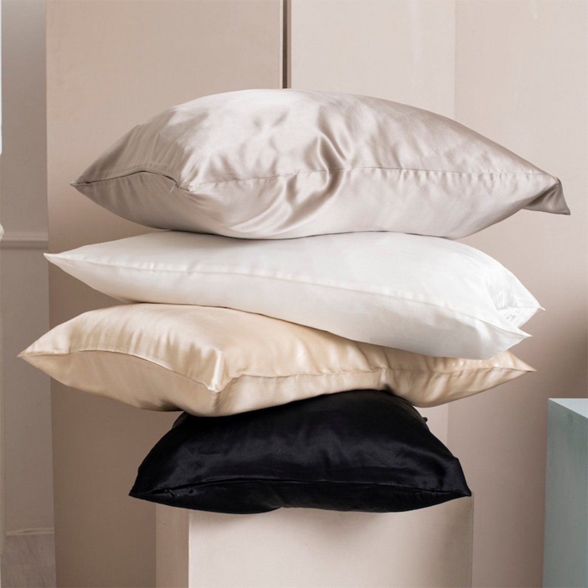 Sidenörngott i mullbärssilke